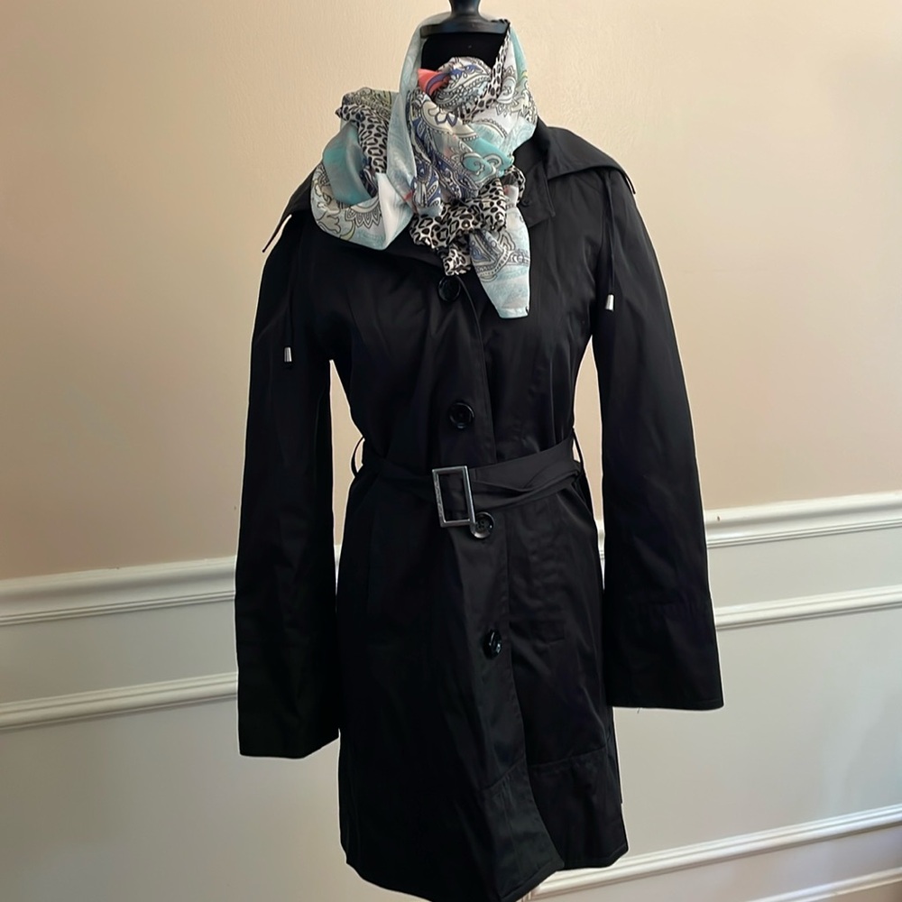 MICHAEL KORS RAIN TRENCH 3/4” LENGTH size XS USED CONDITION
